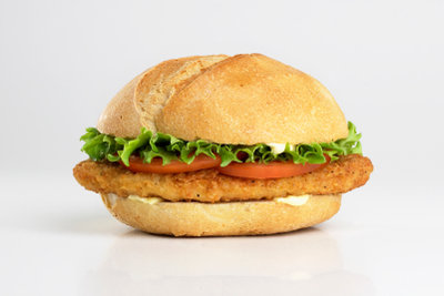 Chickenburger sind schnell frisch zubereitet.